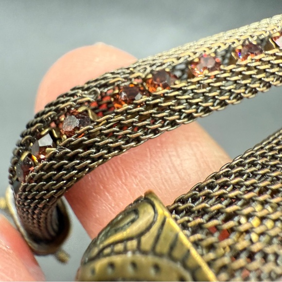 Vintage Romanesque Mesh Chain Bracelet with Sparkly Amber Rhinestones - Picture 12 of 16